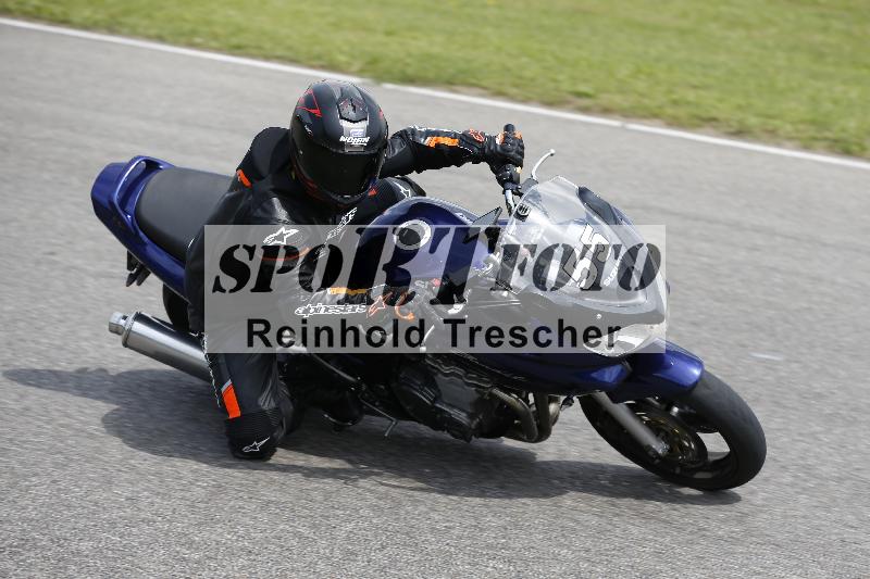 /Archiv-2024/29 12.06.2024 MOTO.CH Track Day ADR/Gruppe blau/55